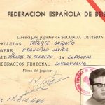 Licencia de jugador de 2ª División de la Temporada 71-72, a nombre del Miembro del Salón de la Fama Francisco Javier Iriarte Antonio