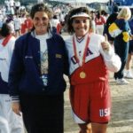 Noelia Omedes con Lisa Fernández en el Mundial de 1994 en Canadá